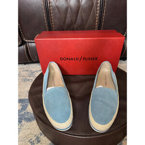 DONALD PLINER | Blue Embossed Suede Espadrille Loafers Size 5